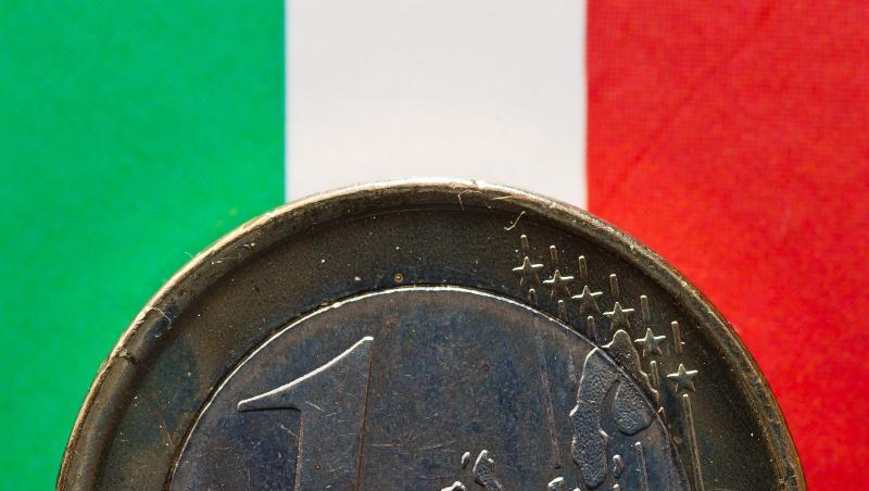 Fitch lässt Italien die Bonitätsnote "BBB". Fitch lässt Italien die Bonitätsnote "BBB".