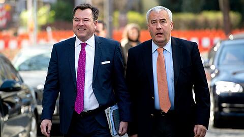 Bürgermeister Josef Schmid (l.) und Münchens CSU-Chef Ludwig Spaenle glauben an keine organisierte Intrige.