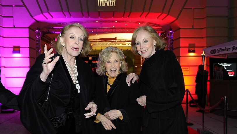 Alice und Ellen Kessler mit Bibi Johns Alice und Ellen Kessler mit Bibi Johns