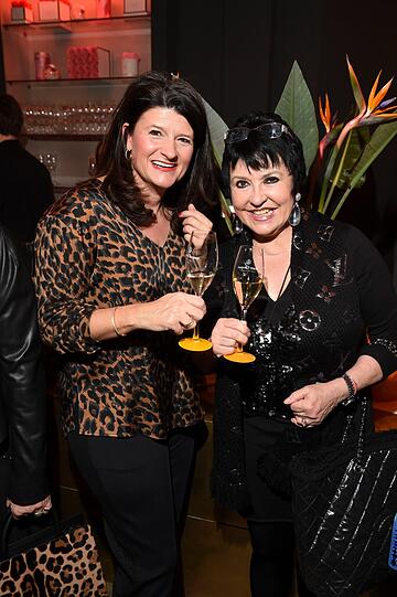 Michaela Rosien und Uschi Ackermann