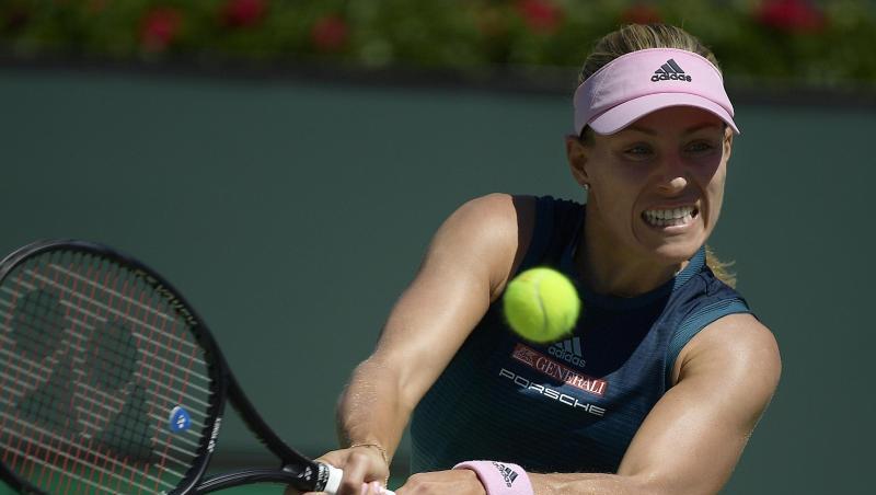 Angelique Kerber hat nach dem Sieg über Kirsten Flipkens das Halbfinale von Monterrey erreicht. Angelique Kerber hat nach dem Sieg über Kirsten Flipkens das Halbfinale von Monterrey erreicht.