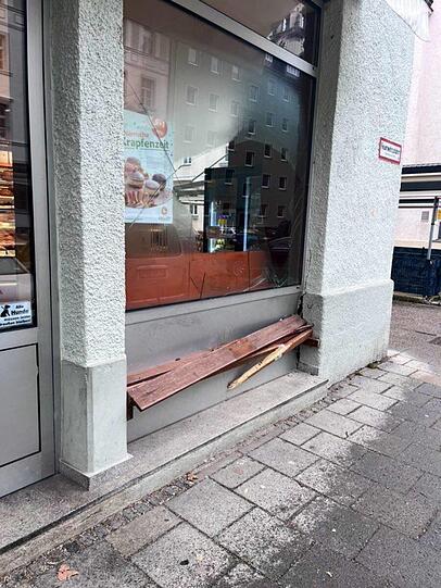 Hier ist der schwere Unfall passiert.