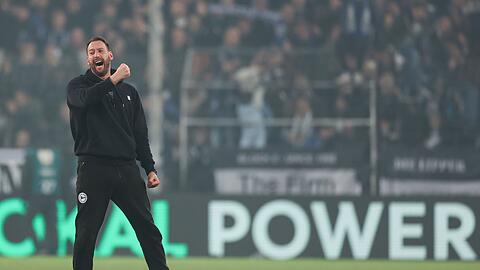 Geht selbstbewusst voran: Bielefelds Trainer Mitch Kniat.