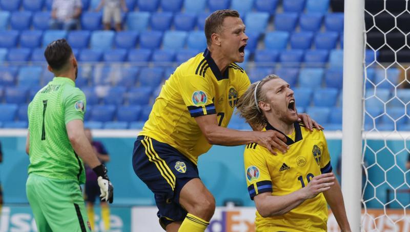 Emil Forsberg (r) erzielte für die Schweden das Tor des Tages.