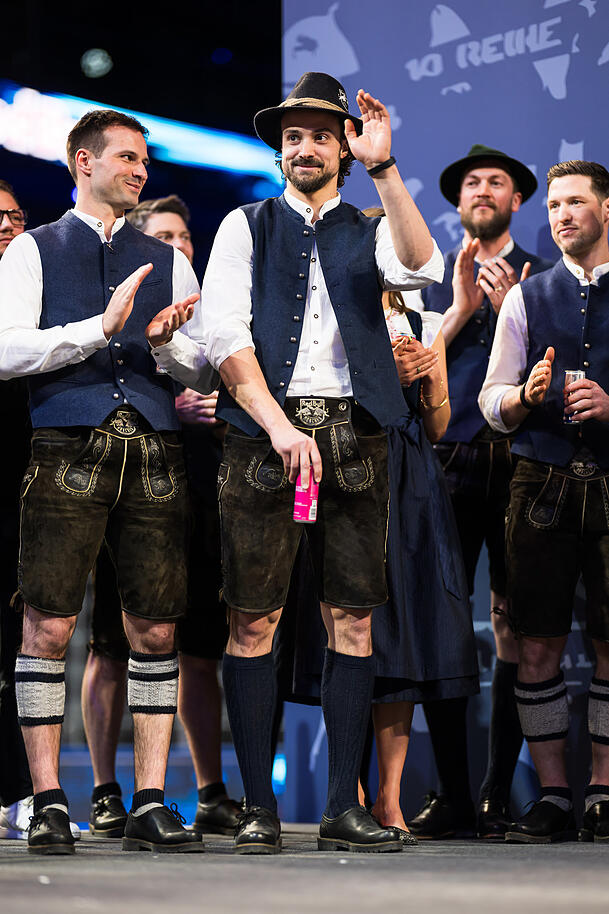 Mathias Niederberger und Nicolas Krämmer bei der Saisonabschlussfeier des EHC Mathias Niederberger und Nicolas Krämmer bei der Saisonabschlussfeier des EHC