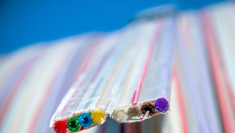 Nach Ansicht des Bundesverbands Breitbandkommunikation kommt der Glasfaserausbau deutlich zu langsam voran. Nach Ansicht des Bundesverbands Breitbandkommunikation kommt der Glasfaserausbau deutlich zu langsam voran.