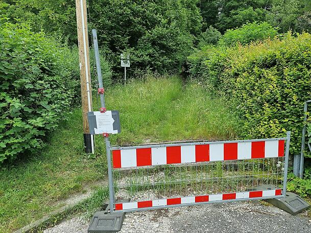 Eine Absperrung zur Pähler Schlucht. Eine Absperrung zur Pähler Schlucht.