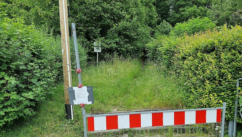 Eine Absperrung zur Pähler Schlucht. Eine Absperrung zur Pähler Schlucht.