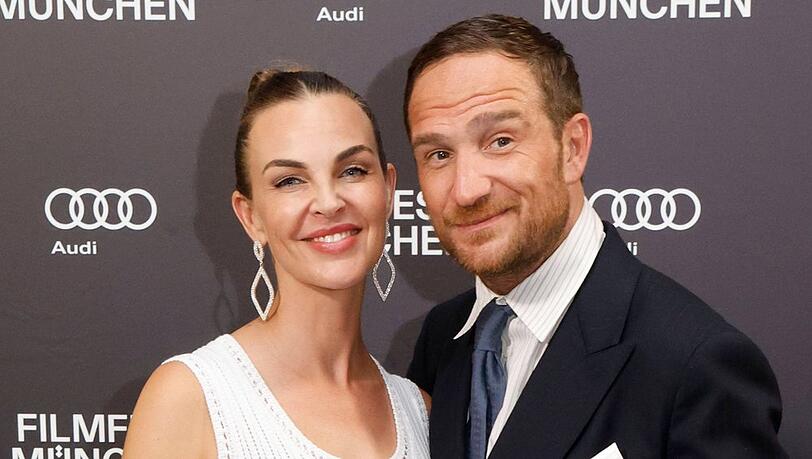 Annika und Frederick Lau besuchten im Juli 2025 zusammen die Premiere seines Films "Brick" auf dem Filmfest München.
