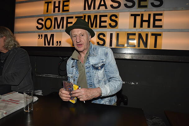 Georg Ringsgwandl vor einem Auftritt in Salzburg (2024).