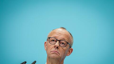 Der Kanzler sieht keine Personaldebatte in der Parteif&uuml;hrung.
