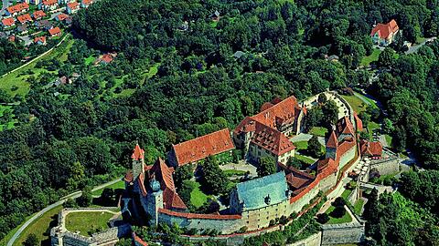 "Ritter-Bauern-Lutheraner": Die Landesschau auf der Burg Coburg.