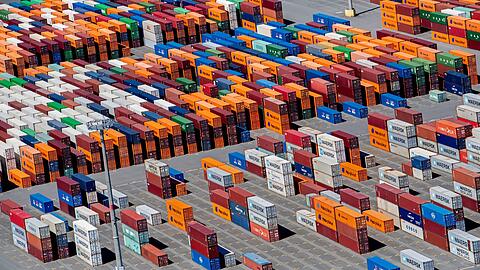 Der Zoll-Deal zwischen den USA und der EU schwächt die deutsche Exportwirtschaft.