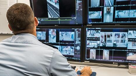 Bei der Auswertung der Videoaufnahmen ermittelt die Bundespolizei zwei Tatverd&auml;chtige.