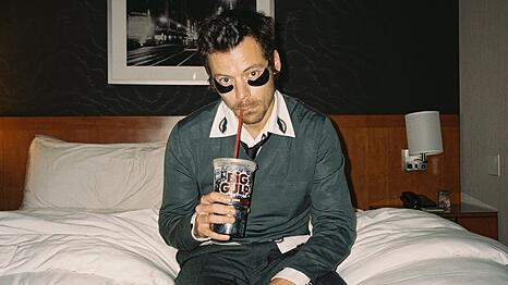 Harry Styles stellt Vinyl-Rekord auf.