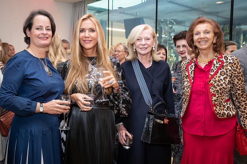 Nicola Gräfin von Keglevich, Daniela Brunner, Corry Müller-Vivil und Marina Meggle