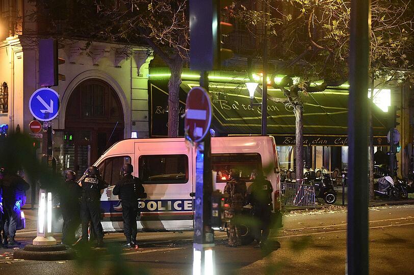 Schüsse, Explosionen, Tote und Verletzte: die Bilder von der verheerenden Anschlagsserie in Paris.