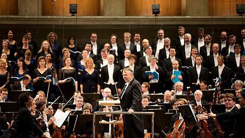 Mariss Jansons und der Chor des Bayerischen Rundfunks im Herkulessaal.