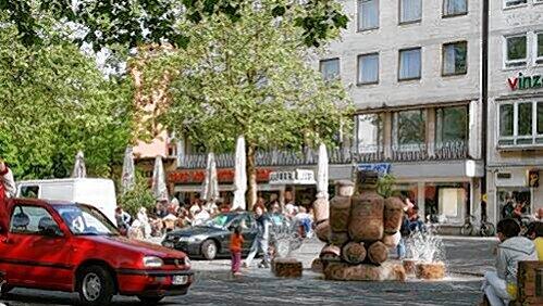 Am Rotkreuzplatz sollen auch mal am Sonntag die Läden öffnen. Am Rotkreuzplatz sollen auch mal am Sonntag die Läden öffnen.