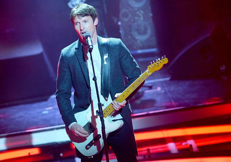 Der britische Sänger James Blunt tritt bei der Verleihung des Musikpreises Echo auf.