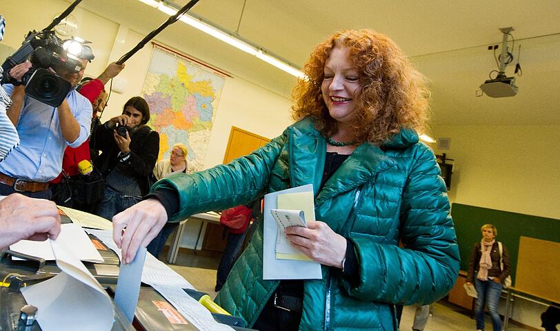 Die Spitzenkandidatin der Grünen, Margarete Bause, wählte wie Christian Ude in München-Schwabing.