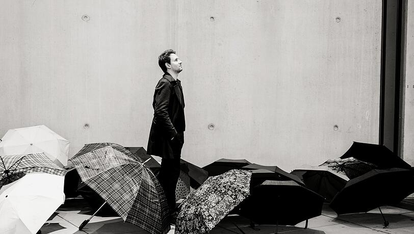 Der Dirigent Clemens Schuldt.