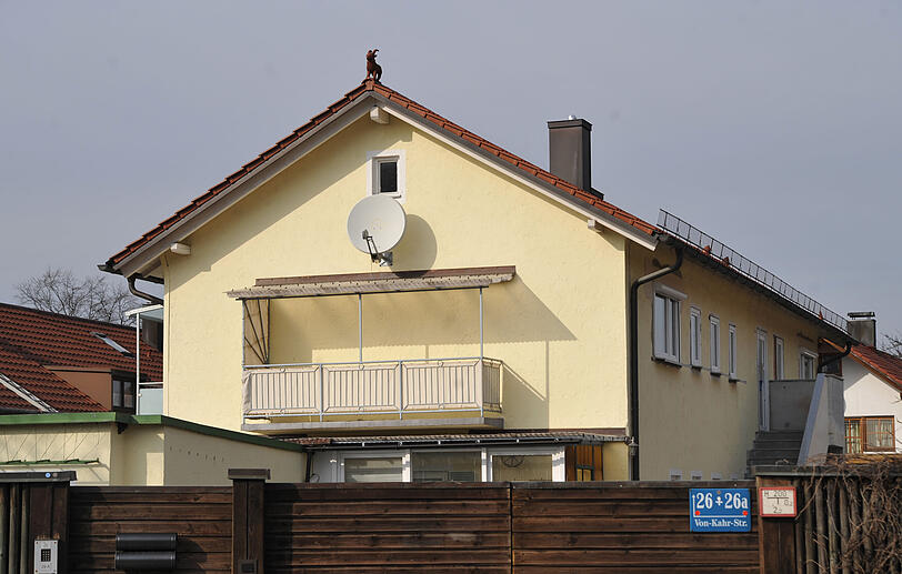 Wundersamer Balkon in der Von-Kahr-Straße: Wurde hier der Zugang vergessen?