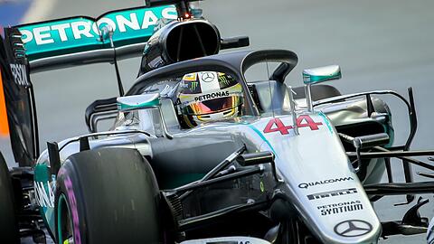 Lewis Hamilton knackt den Pole-Rekord von Michael Schumacher.