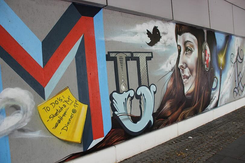 Die kostenlose Kusntgalerie trägt den Namen: "Westend Stories".