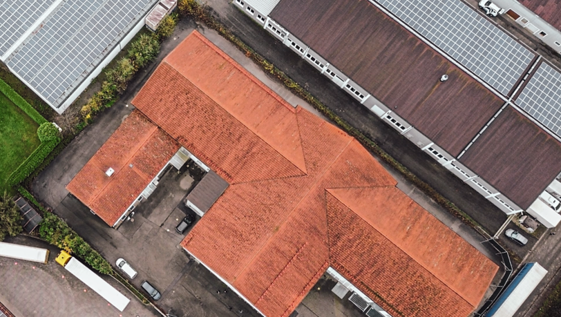 In der ehemaligen Gewerbehalle war eine Quecksilberbelastung gemessen worden. Dazu soll es nun ein erneutes Gutachten geben - denn bisher war nur die Luft gemessen worden, nicht aber Putz und Boden. In der ehemaligen Gewerbehalle war eine Quecksilberbelastung gemessen worden. Dazu soll es nun ein erneutes Gutachten geben - denn bisher war nur die Luft gemessen worden, nicht aber Putz und Boden.