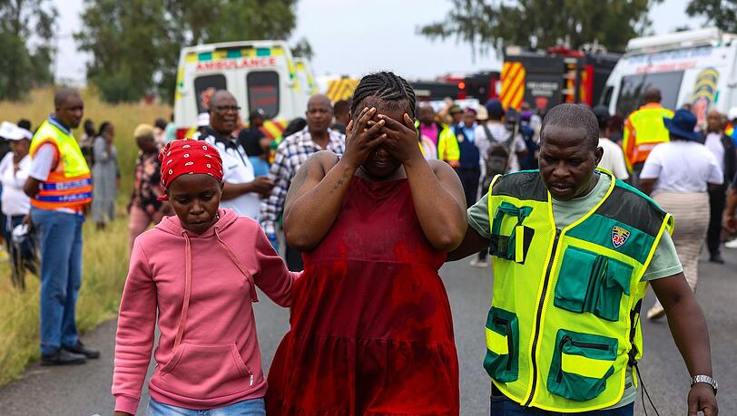 In der s&uuml;dafrikanischen Stadt Vanderbijlpark, in der N&auml;he von Johannesburg, wurden 13 Kinder bei einem Schulbus-Unfall get&ouml;tet.