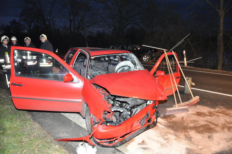 Ein Polo übersah bei der Einfahrt auf die St2107 einen Mercedes.