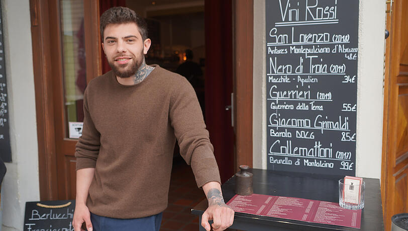 Leandros Schenk, Geschäftsführer vom Baricentro, fragt sich, wie seine Angestellten zur Arbeit kommen sollen. Leandros Schenk, Geschäftsführer vom Baricentro, fragt sich, wie seine Angestellten zur Arbeit kommen sollen.