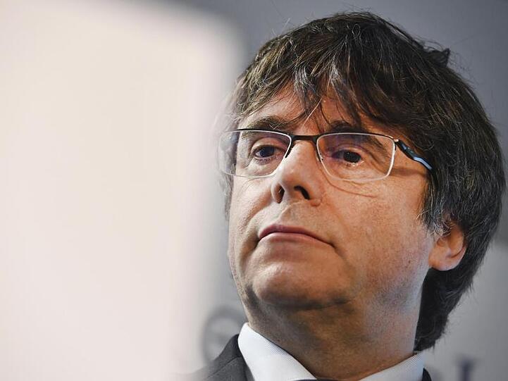 Puigdemont will bei der Europawahl als Spitzenkandidat des separatistischen Bündnisses JuntsxCat/LLiures per Europa ins Rennen gehen.