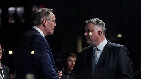 Schnieder und Schweitzer sollen die Verhandlungen &uuml;ber ein Regierungsb&uuml;ndnis f&uuml;hren.