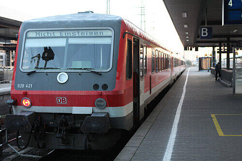 Bitte nicht einsteigen: Im Berufsverkehr bis 8 Uhr hat der Streik der Bahngewerkschaften für massive Behinderungen gesorgt.