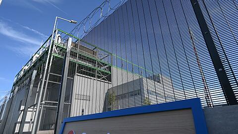 Im Großraum Frankfurt boomt der Bau von Rechenzentren, auch weil sich in der Nähe der große Internetknoten DE-CIX befindet. (Archivbild)