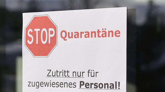 Aktuell sind 70 der über 1000 Heimbewohner in der Stadt Landshut corona-positiv. 60 von ihnen leben in demselben Heim. Die Regierung wurde bereits eingeschaltet.