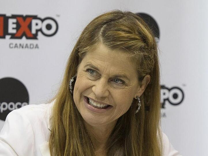 Linda Hamilton hat ihre bipolare Erkrankung als permanenten Kampf mit sich selbst beschrieben.