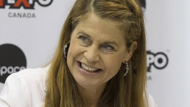 Linda Hamilton hat ihre bipolare Erkrankung als permanenten Kampf mit sich selbst beschrieben. Linda Hamilton hat ihre bipolare Erkrankung als permanenten Kampf mit sich selbst beschrieben.