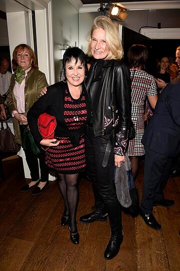 Uschi Ackermann und Sybille Schon