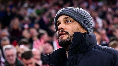 Hofft auf einen Heimsieg: Bayern-Trainer Vincent Kompany. (Archivbild)