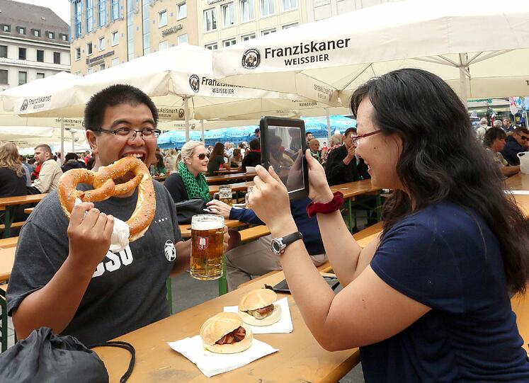 München feierte am Samstag seinen 856. Geburtstag. Auch am Sonntag gehen die Feierlichkeiten in der Innenstadt weiter. Die Bilder vom Stadtgründungsfest!