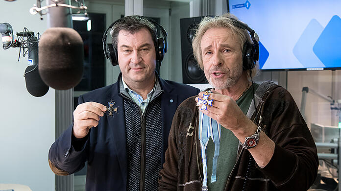 2019 überreichte Markus Söder Entertainer Thomas Gottschalk erneut den bayerischen Verdienstorden