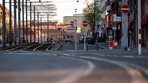 Auch Stra&szlig;enbahnen und Busse wurden bestreikt.