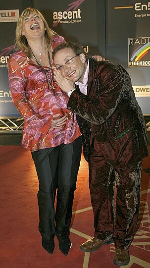Barbara mit Comedy-Kollege Wigald Boning. Zusammen moderieren sie die Sat.1-Show "Clever".