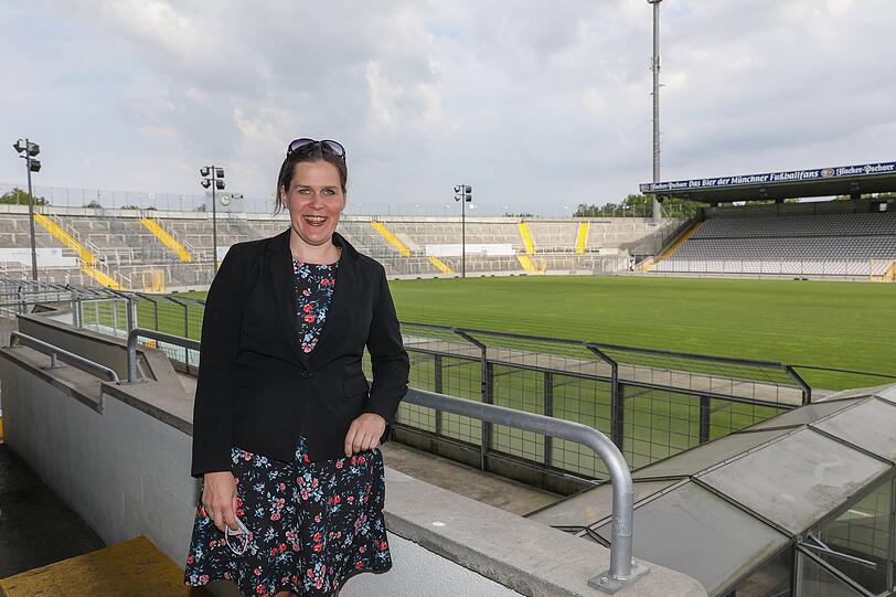 Verena Dietl bei einem Termin mit der AZ im Sechzgerstadion im Jahr 2023.