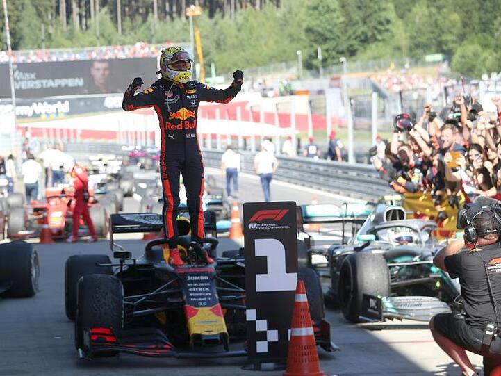 Max Verstappen hat das Formel-1-Rennen von Österreich gewonnen.