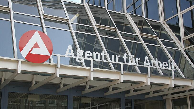 In Nürnberg erholt sich der Arbeitsmarkt nicht so schnell wie in anderen Städten. In Nürnberg erholt sich der Arbeitsmarkt nicht so schnell wie in anderen Städten.