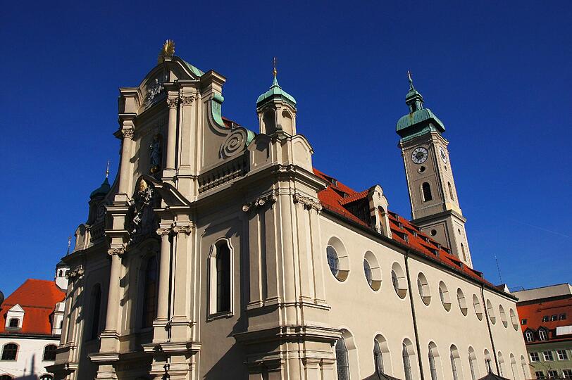 Die Heilig-Geist-Kirche am Viktualienmarkt